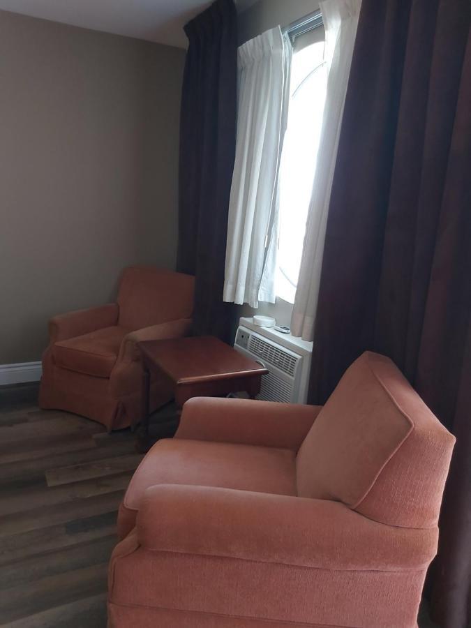 שדיאק Seely'S Motel מראה חיצוני תמונה
