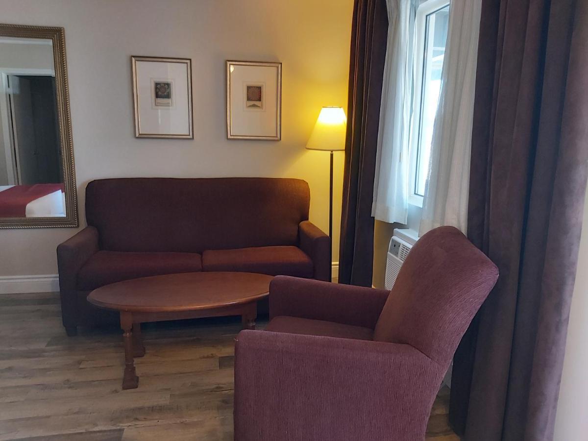 שדיאק Seely'S Motel מראה חיצוני תמונה