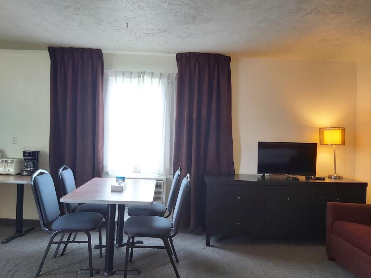 שדיאק Seely'S Motel מראה חיצוני תמונה