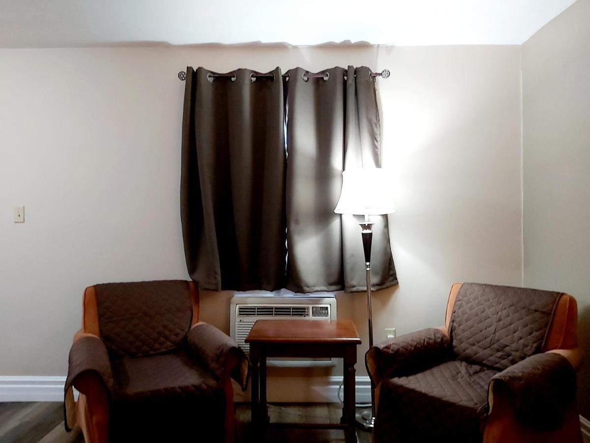 שדיאק Seely'S Motel מראה חיצוני תמונה